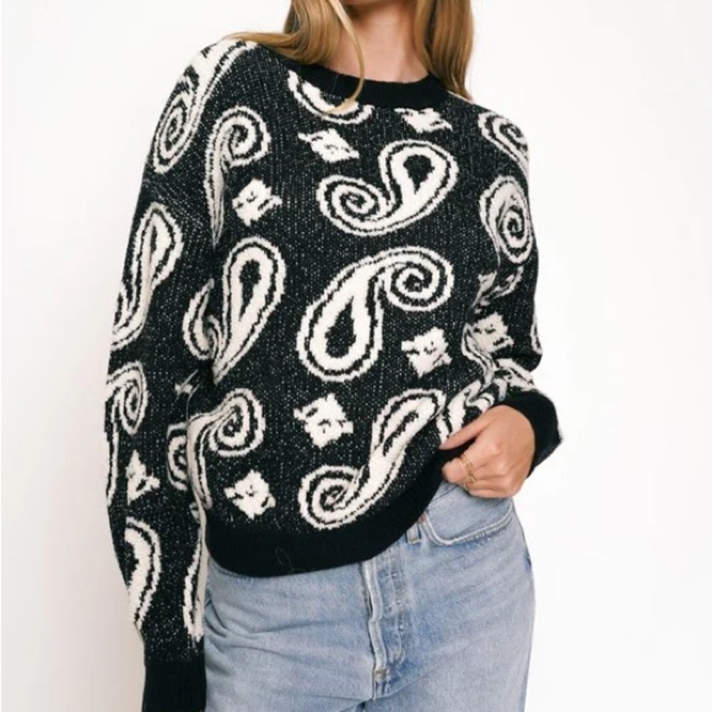 Mystree Black and Cream Paisley Sweater